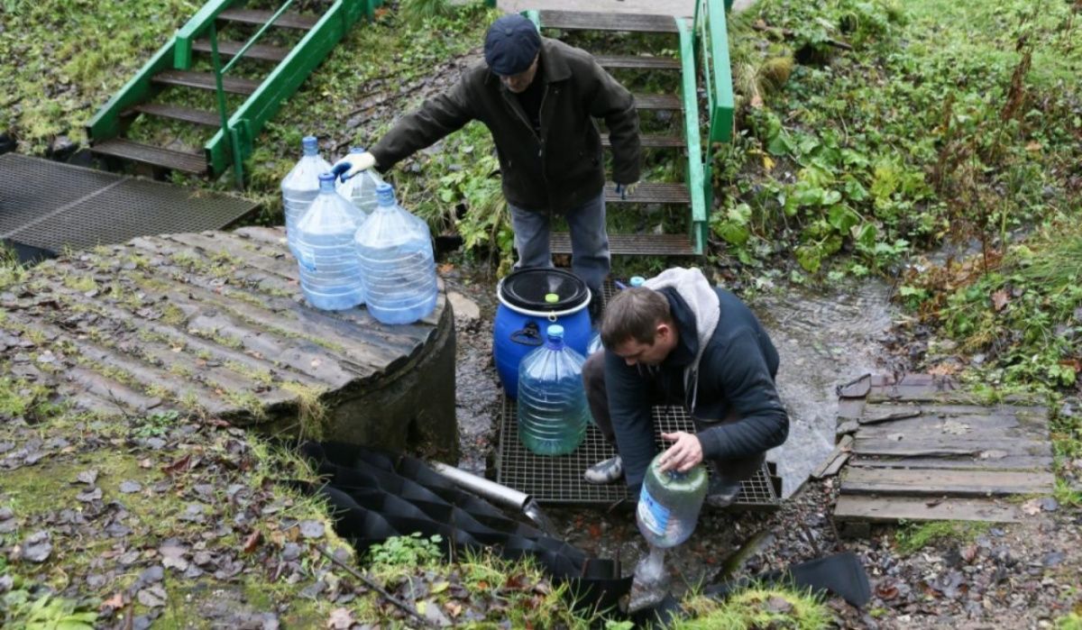 В Ростове запретили пить воду из пяти родников 