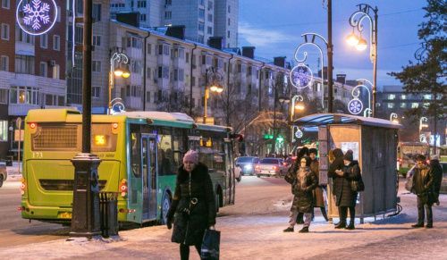Мэр Ростова потребовал поднять зарплаты водителям автобусов