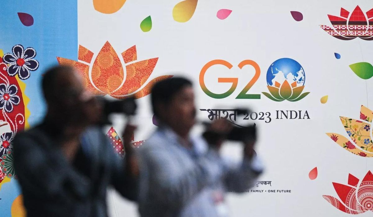 На саммите G20 выстраивались в очередь за фото с российским флагом