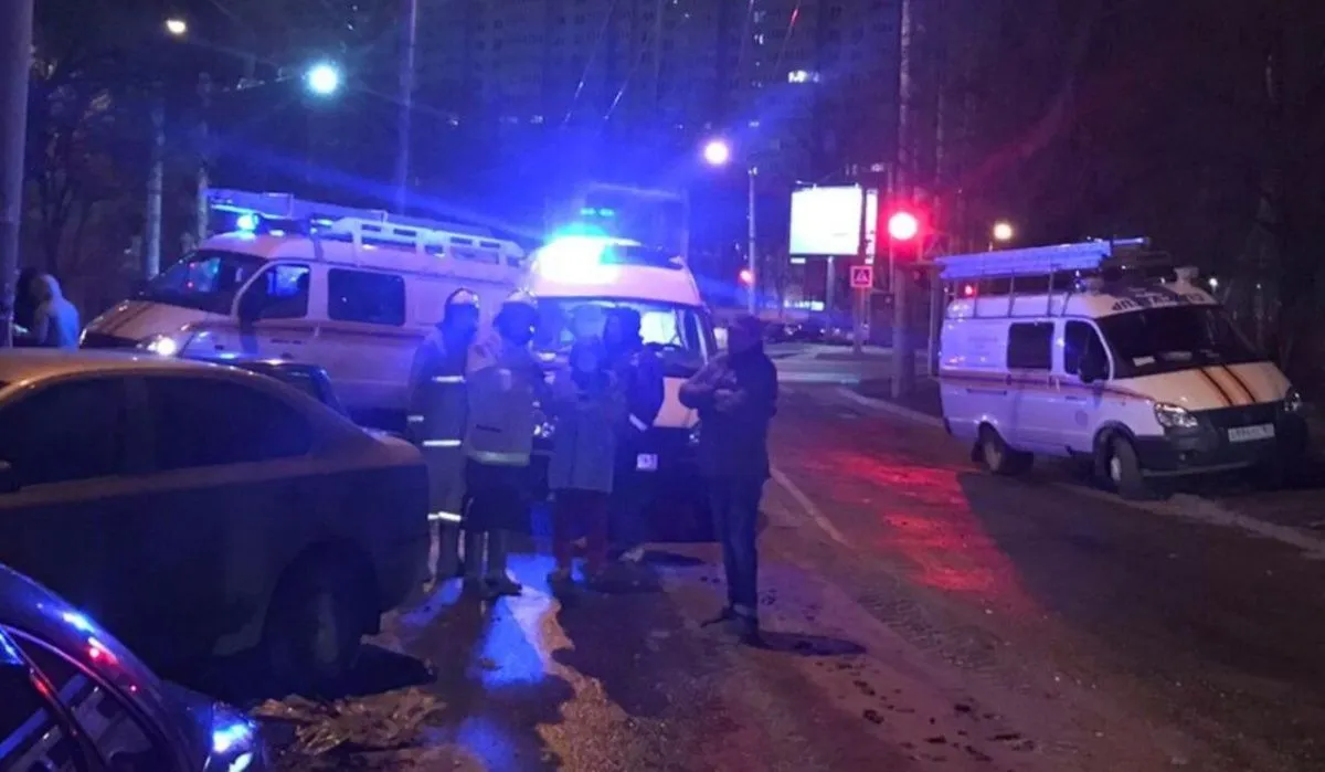 13 жителей Ростова пострадали из-за прорыва теплотрассы