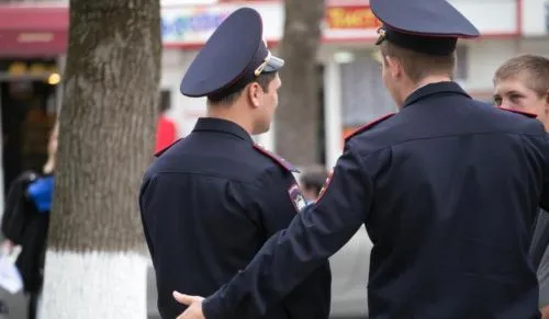 В Ростовской области несколько десятков полицейских подозреваются в организации преступной группировки 