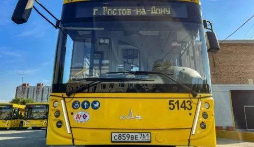 Власти Ростова пообещали расторгнуть контракты из-за недовыпуска автобусов