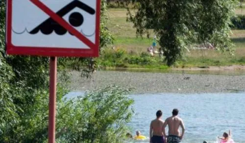 В Ростовской области придумали новый способ информирования о запрете купания в неположенном месте 